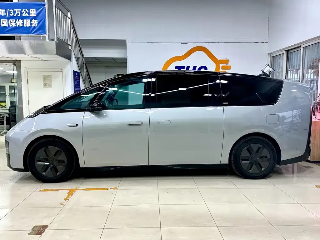 Li Auto MEGA 2024 из CN, фото 4