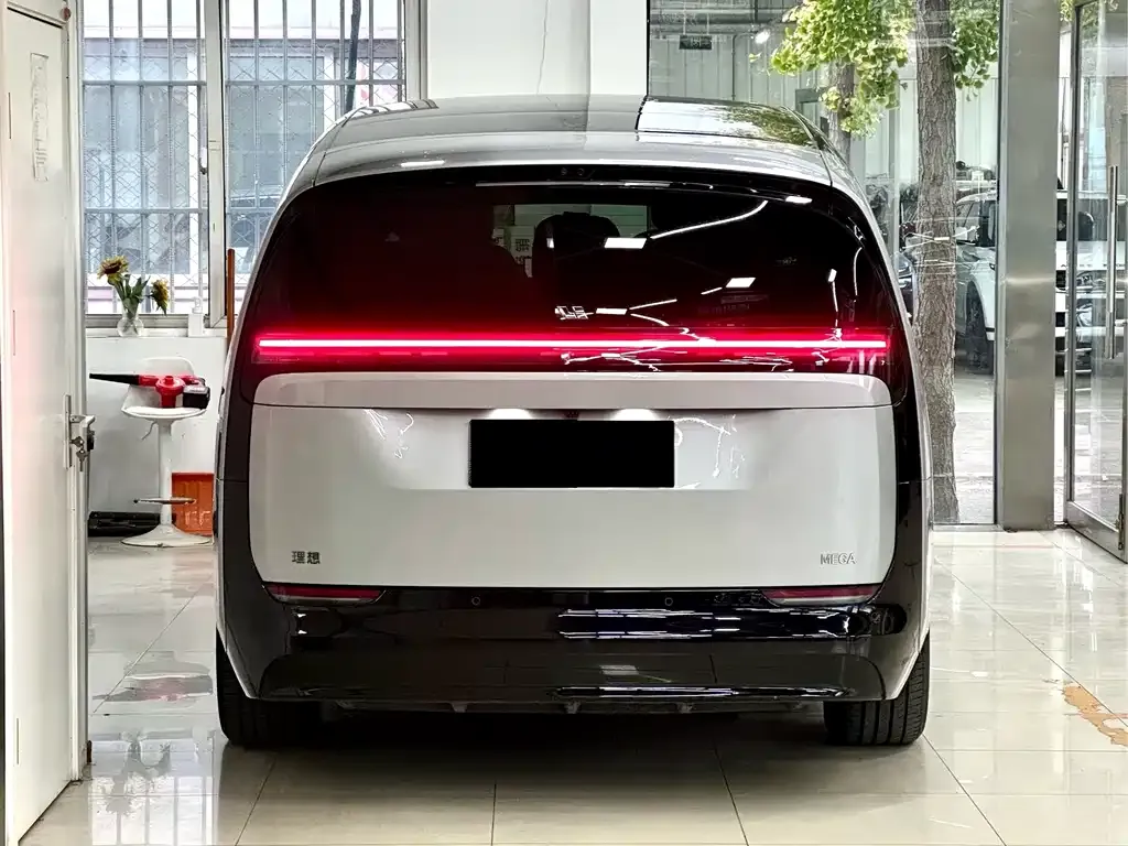Li Auto MEGA 2024 из CN, фото 7
