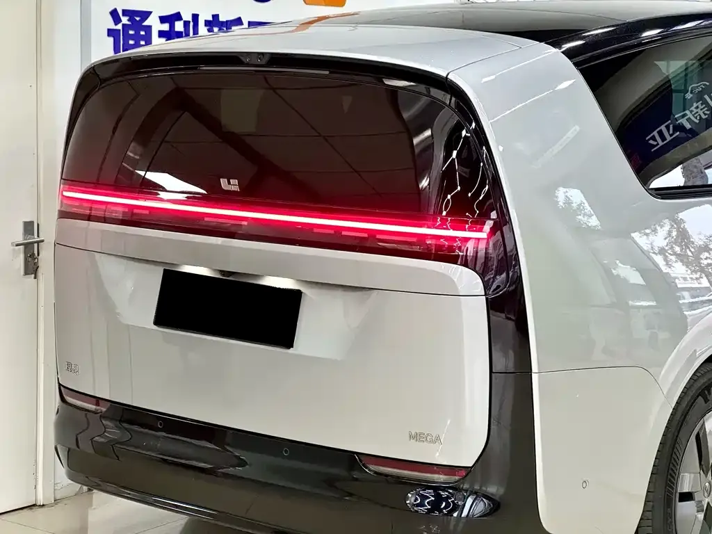 Li Auto MEGA 2024 из CN, фото 8