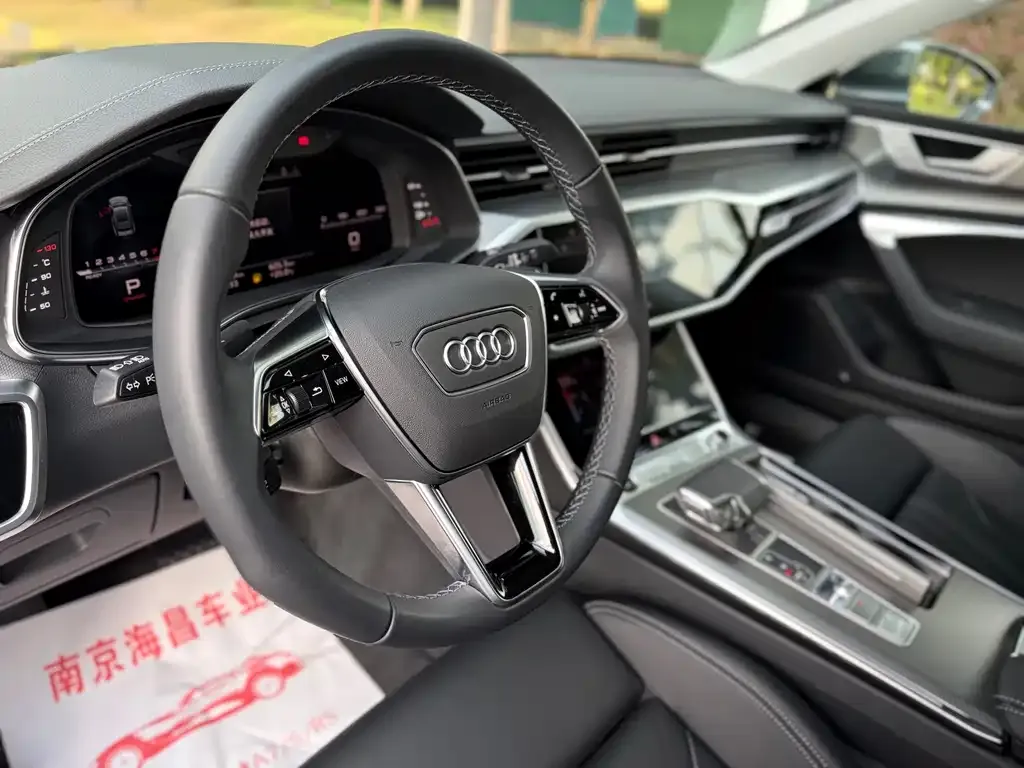 Audi A7 2024 из CN, фото 7