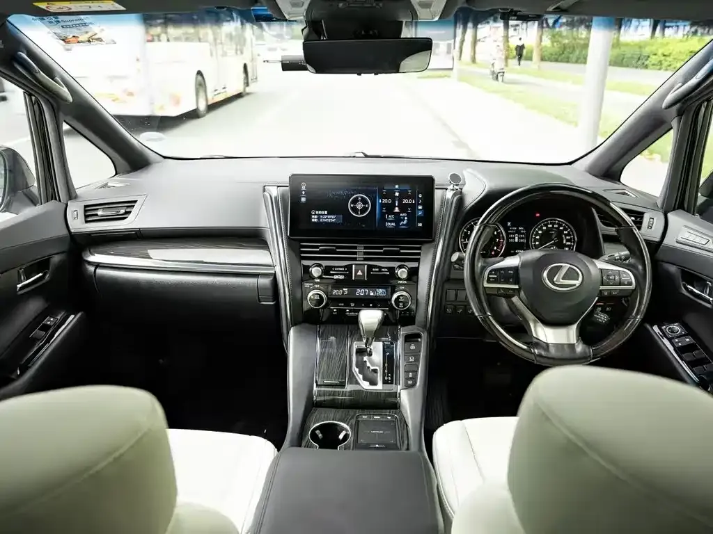 Lexus LM 2021 из CN, фото 3