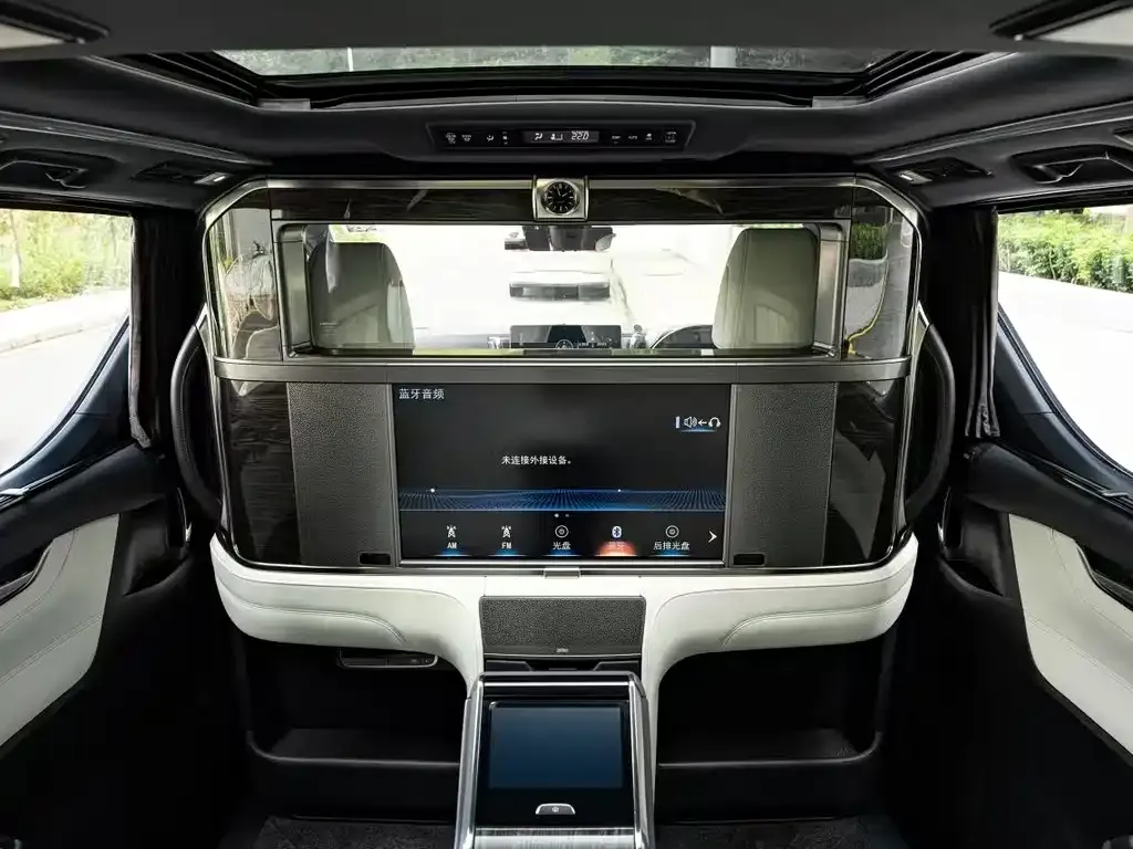Lexus LM 2021 из CN, фото 4