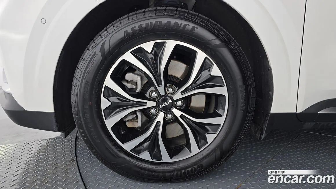 Kia Carnival 2023 из KR, фото 5