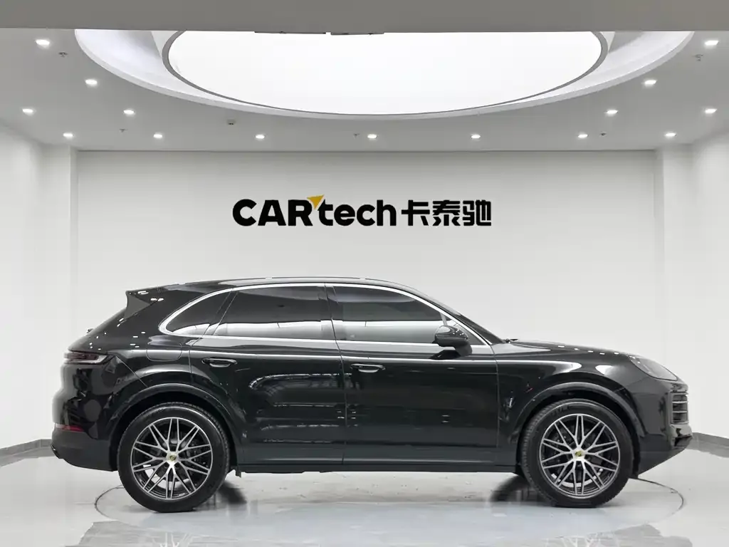 Porsche Cayenne 2024 из CN, фото 4