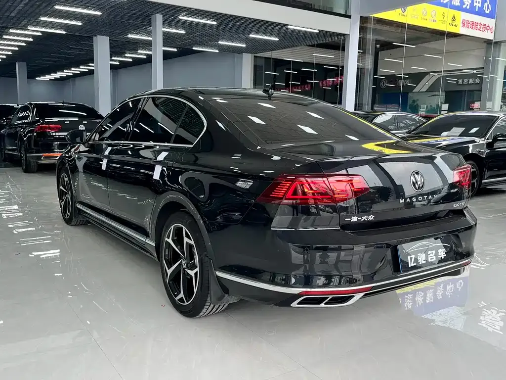 Volkswagen Magotan 2024 из CN, фото 4