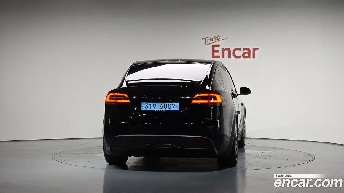 Tesla Model X 2024 из KR, фото 4