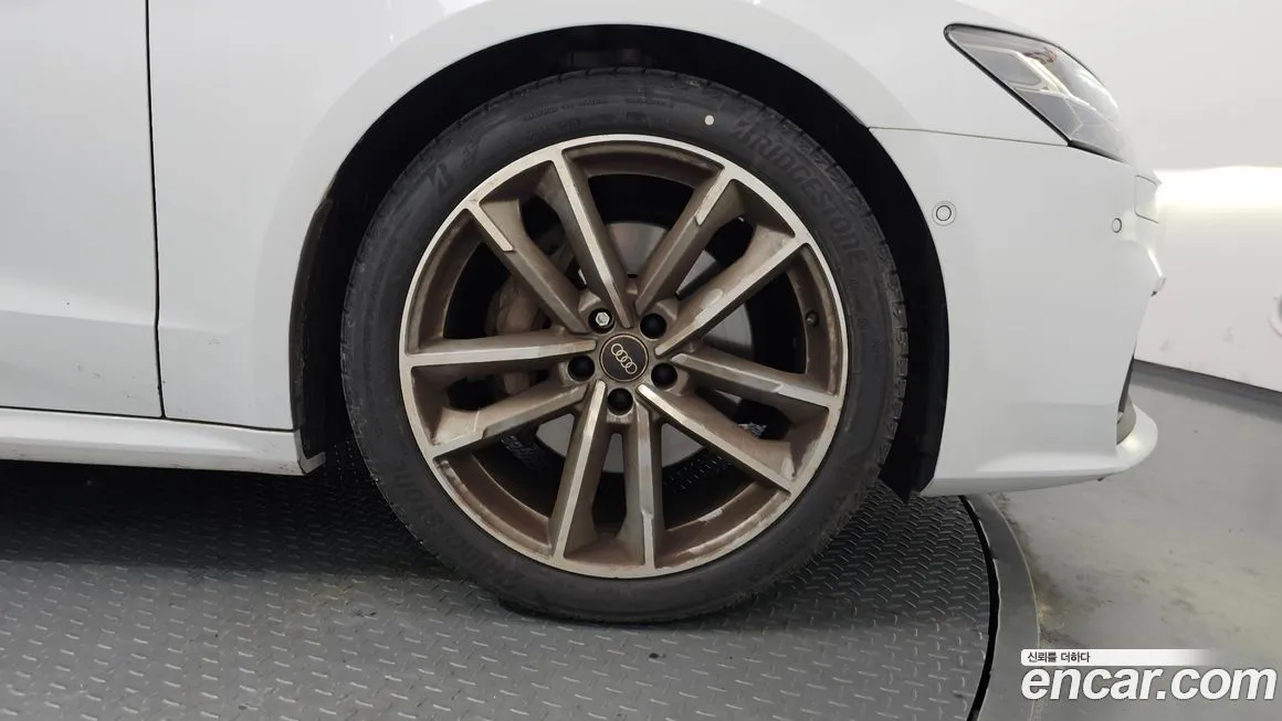 Audi A7 2023 из KR, фото 5