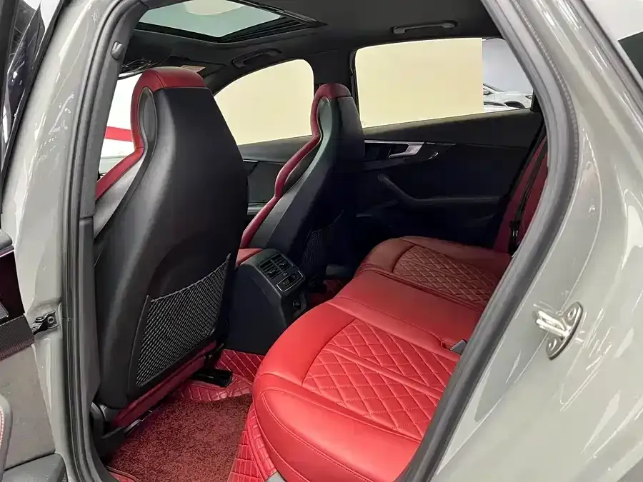 Audi S4 2021 из CN, фото 5