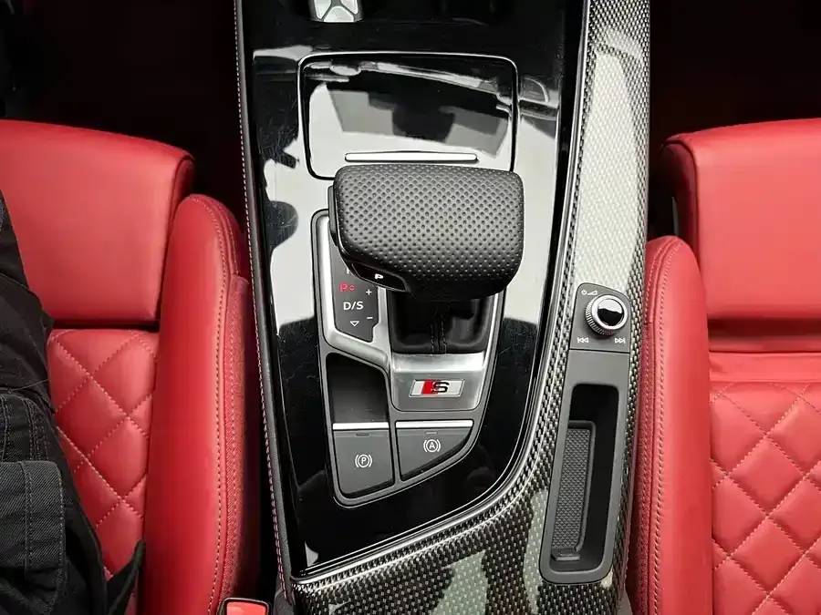 Audi S4 2021 из CN, фото 8