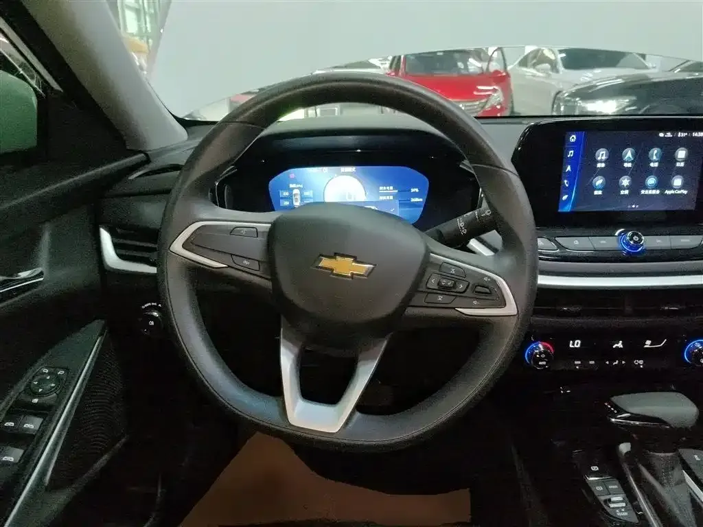 Chevrolet Menlo 2023 из CN, фото 3
