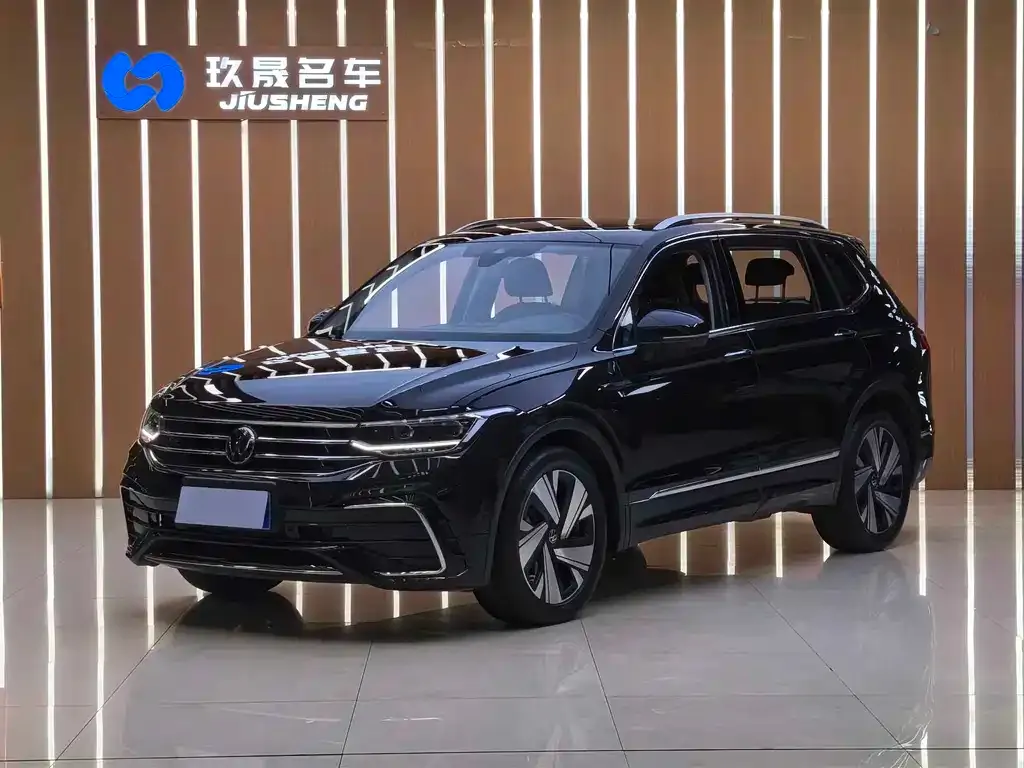 Volkswagen Tiguan L 2023 из CN, фото 1