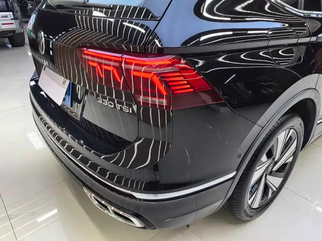 Volkswagen Tiguan L 2023 из CN, фото 5