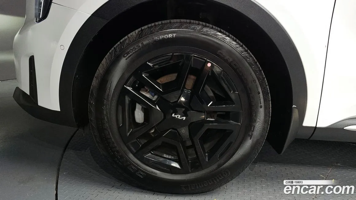 Kia Sorento — фото 5
