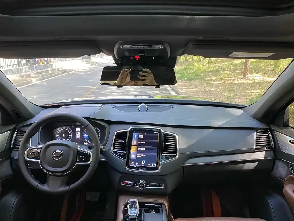 Volvo XC90 PHEV 2021 из CN, фото 6