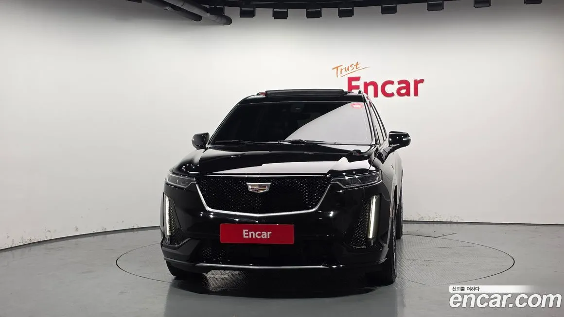 Cadillac XT6 — фото 3