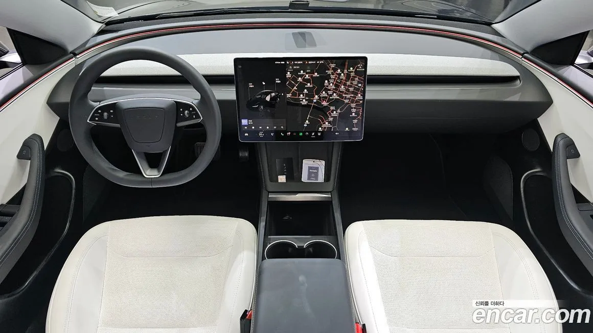 Tesla Model 3 2024 из KR, фото 7