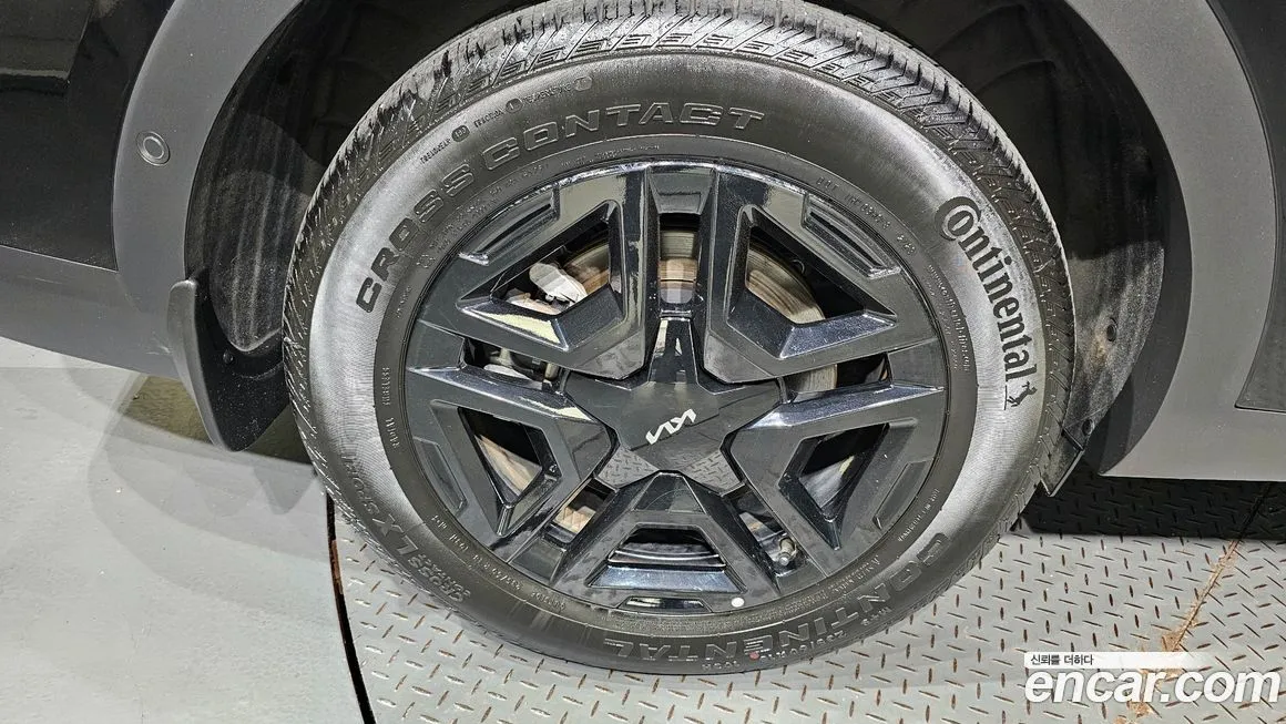 Kia Sorento — фото 5