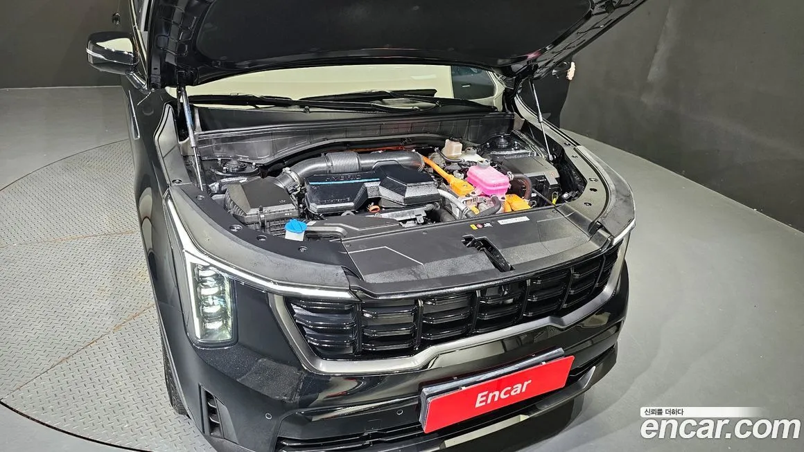 Kia Sorento — фото 6