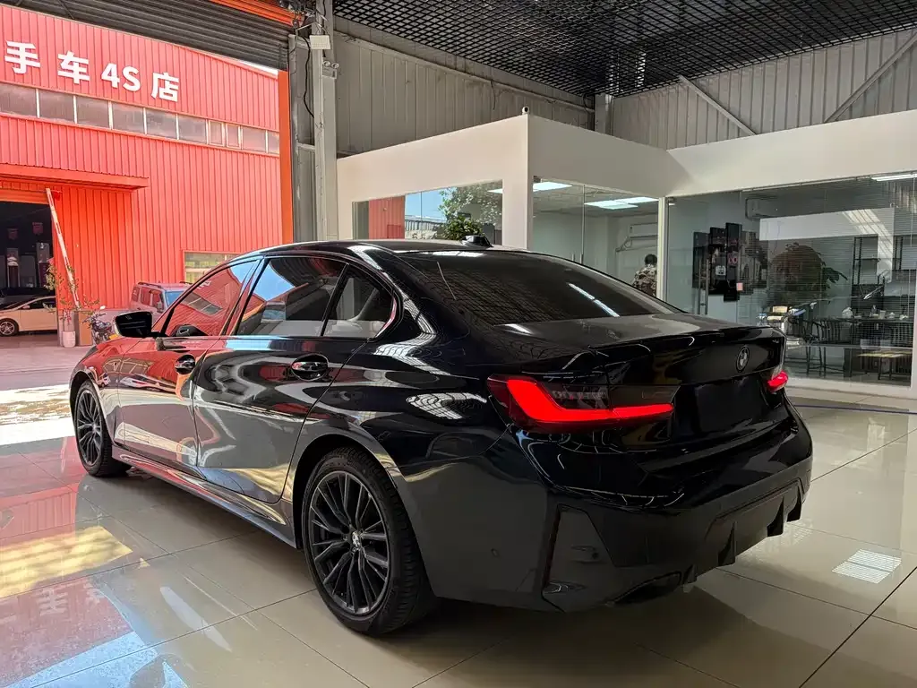 BMW 3 Series 2023 из CN, фото 6
