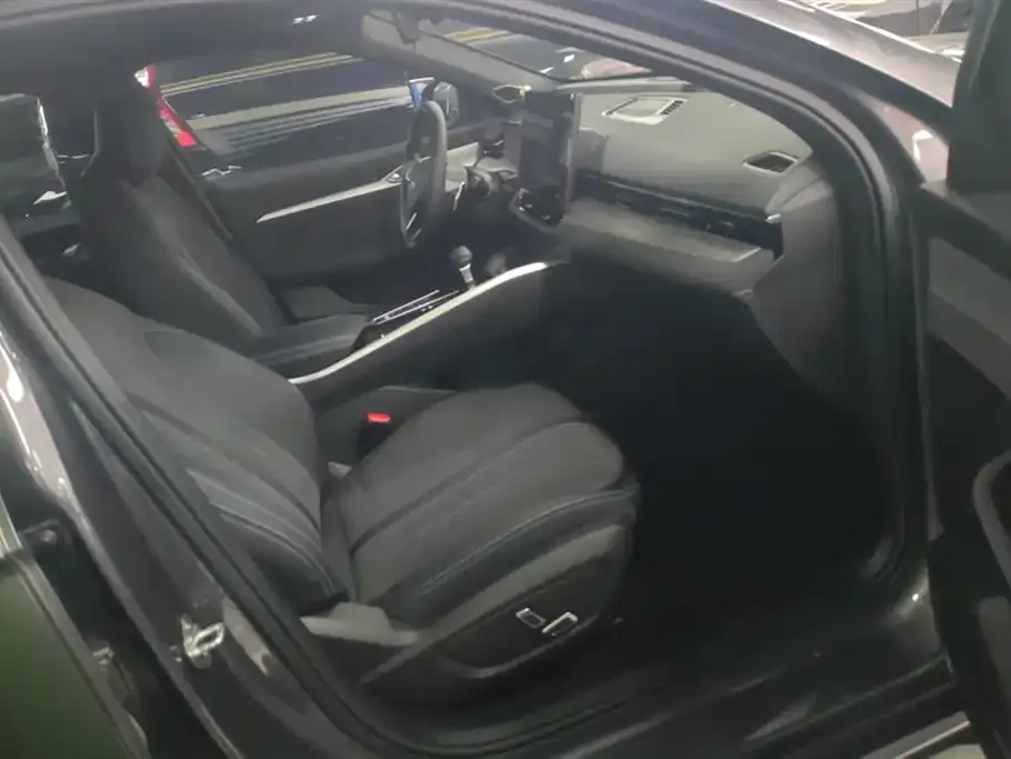 Geely Xingrui 2025 из CN, фото 8