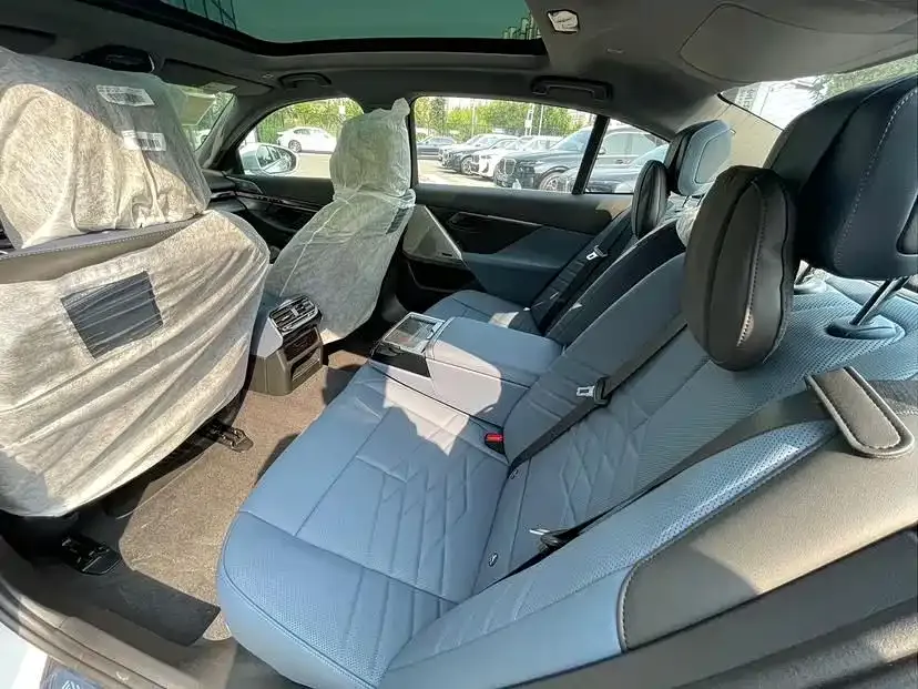 BMW i5 2024 из CN, фото 5