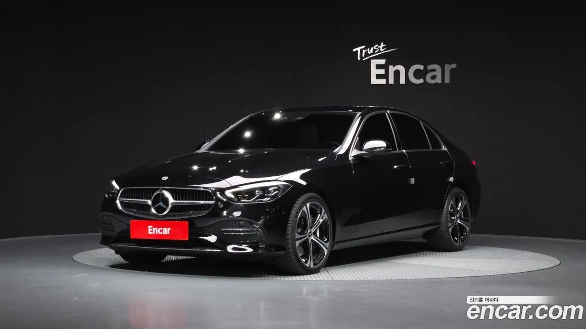 Mercedes-Benz C-Class — фото 1