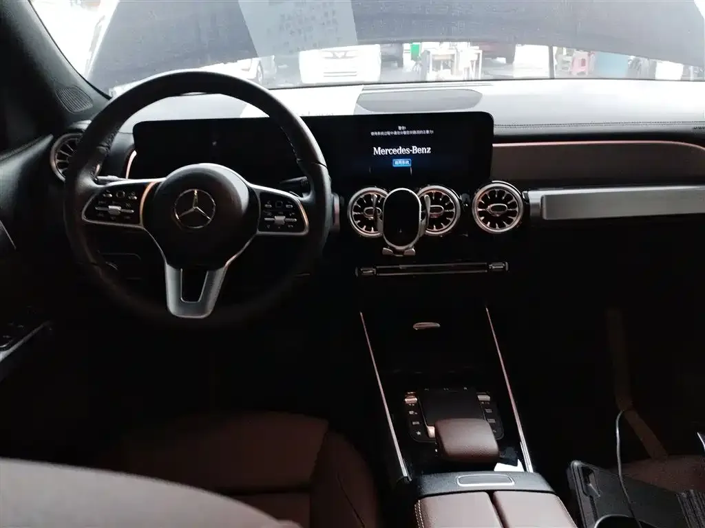 Mercedes-Benz GLB 2023 из CN, фото 10