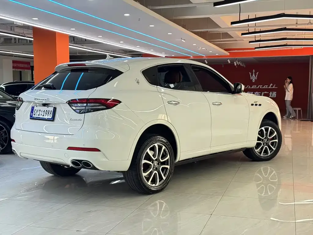Maserati Levante 2022 из CN, фото 8
