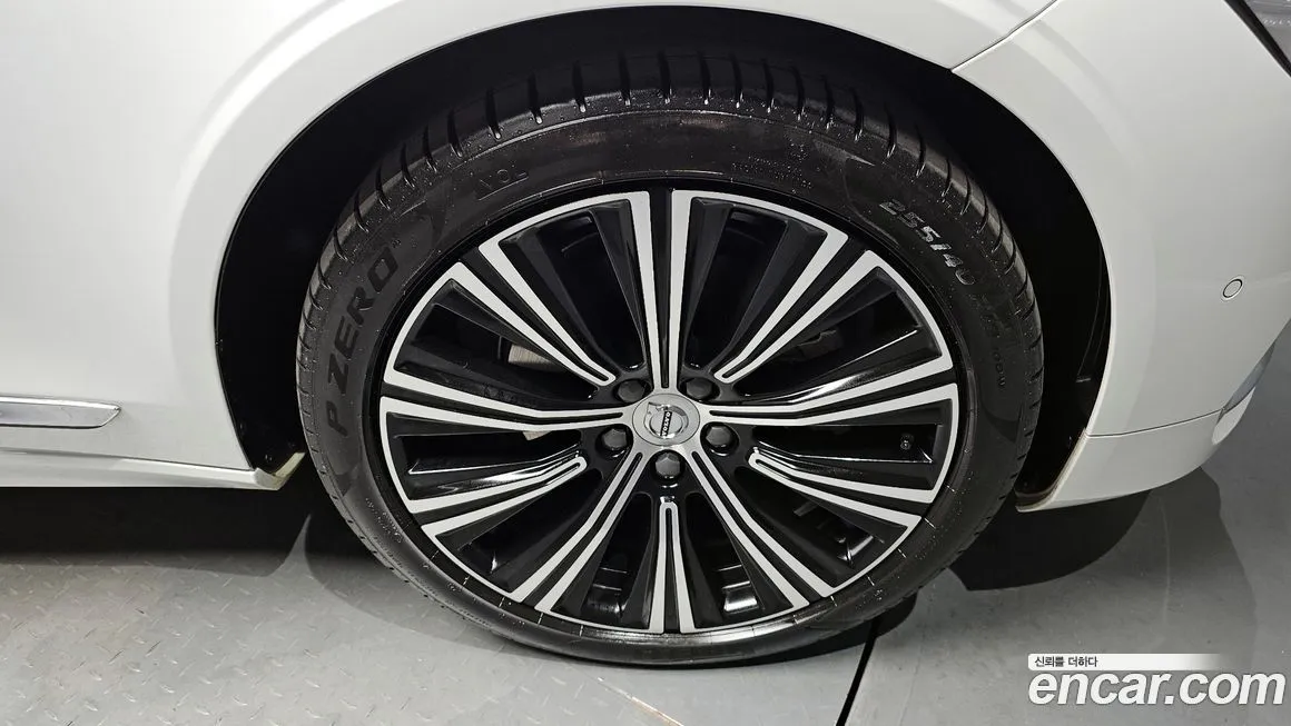 Volvo S90 2023 из KR, фото 5