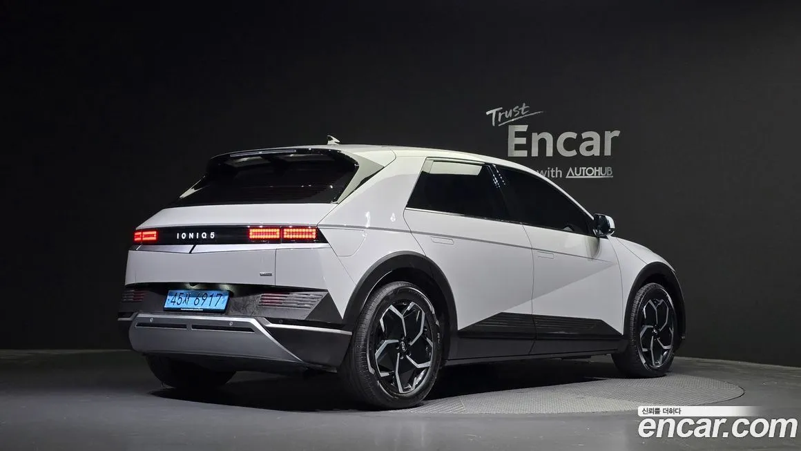 Hyundai Ioniq5 — фото 2
