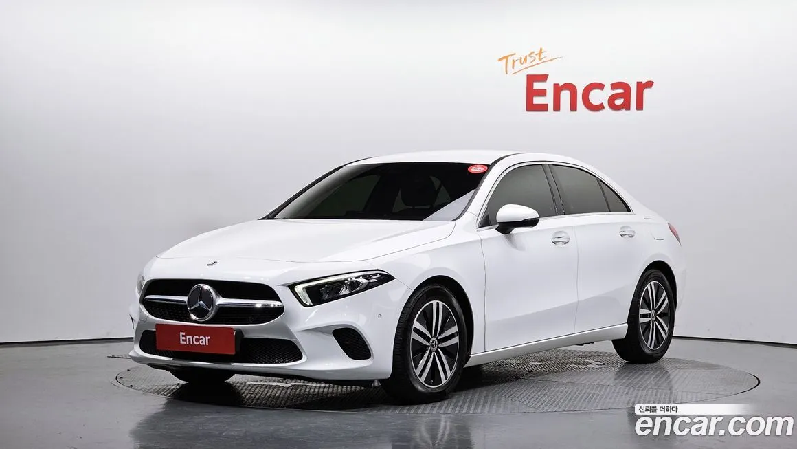Mercedes-Benz A-Class — фото 1