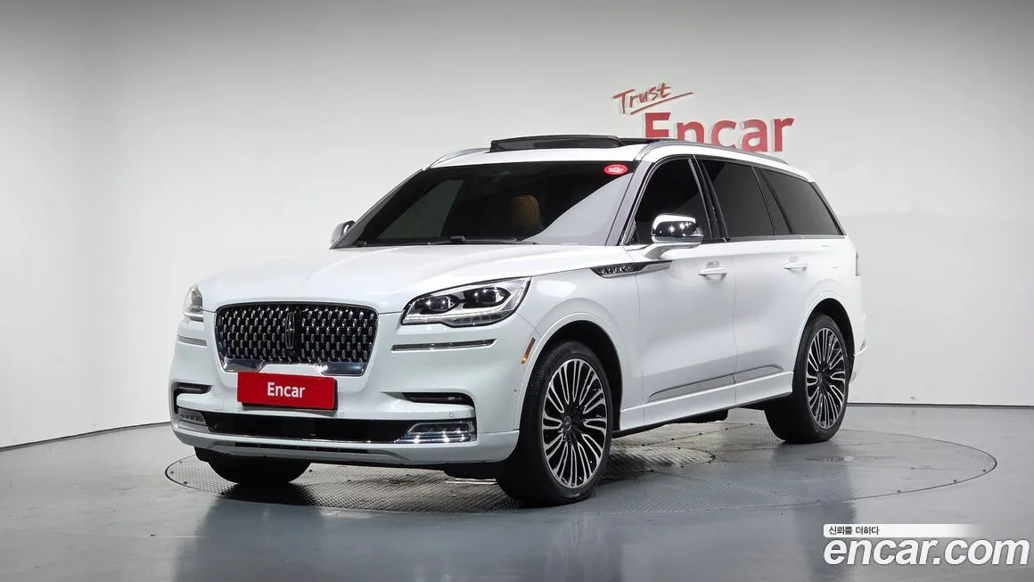 Lincoln Aviator