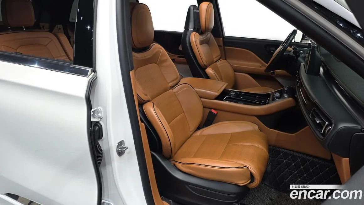 Lincoln Aviator 2022 из KR, фото 10