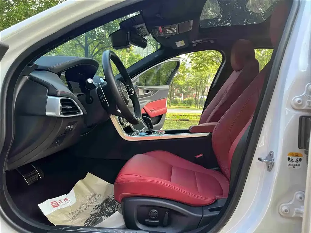 Jaguar XEL 2024 из CN, фото 6