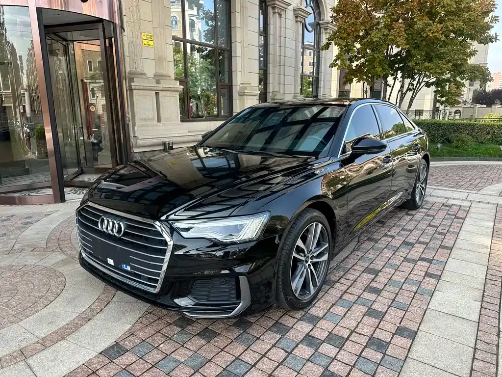 Audi A6L 2022 из CN, фото 1