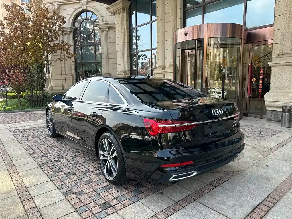 Audi A6L 2022 из CN, фото 7