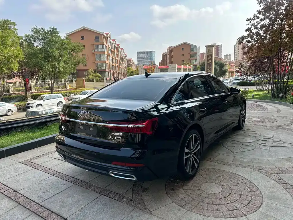 Audi A6L 2022 из CN, фото 9