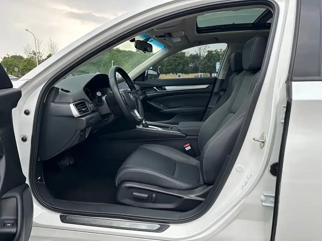Honda Inspire 2021 из CN, фото 5