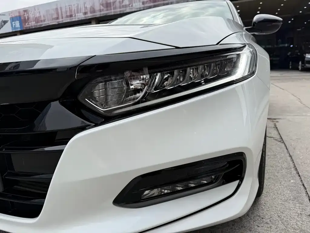 Honda Accord 2021 из CN, фото 4
