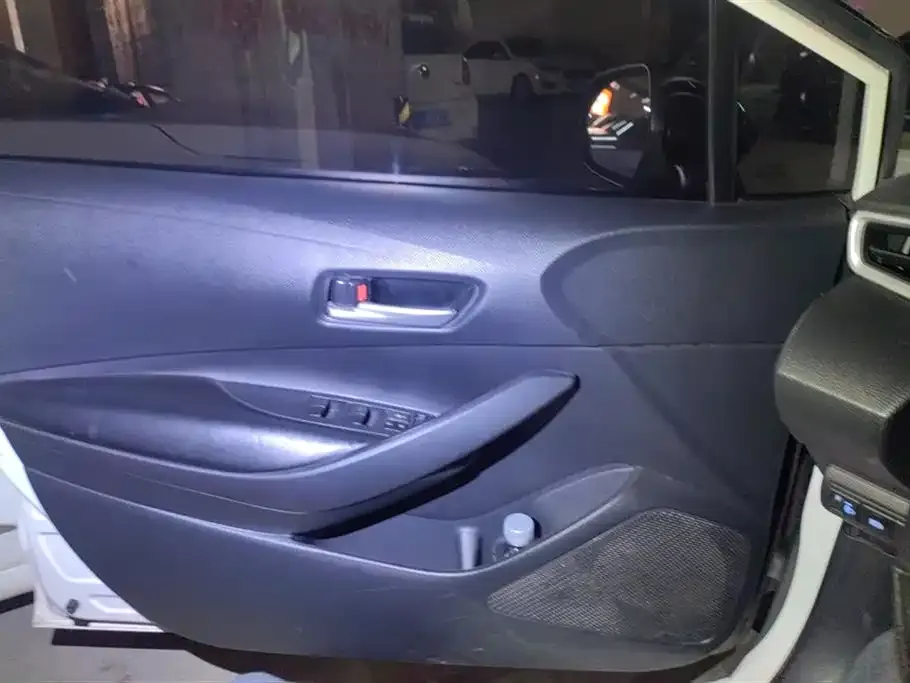 Toyota Corolla 2022 из CN, фото 7