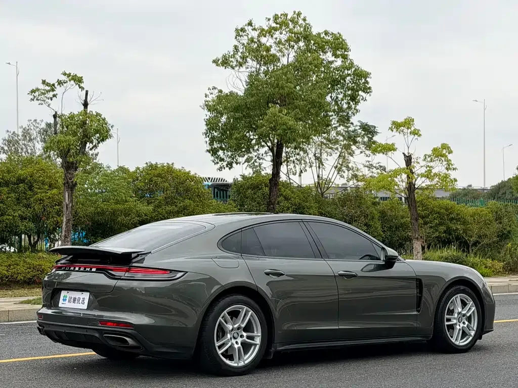 Porsche Panamera 2022 из CN, фото 5