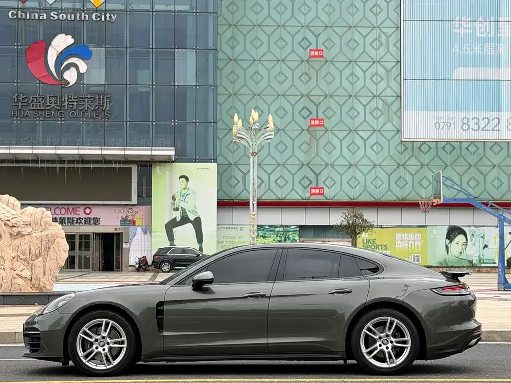 Porsche Panamera 2022 из CN, фото 8
