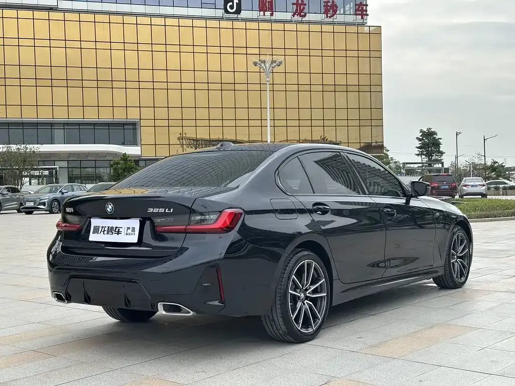 BMW 3 Series 2025 из CN, фото 7
