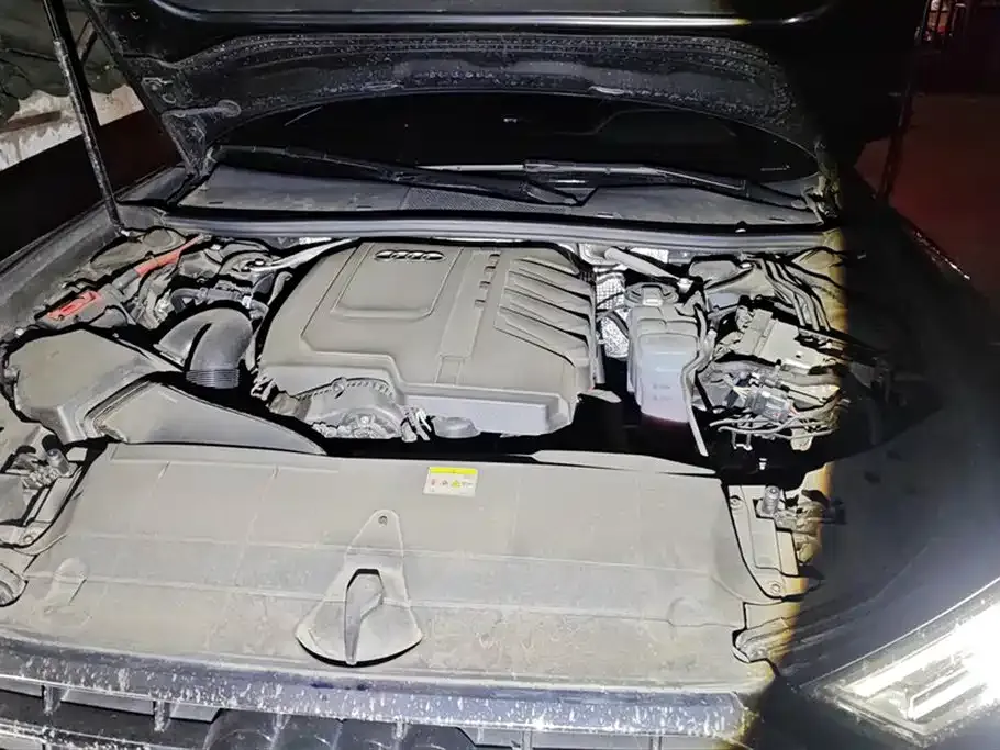 Audi A6L 2023 из CN, фото 10