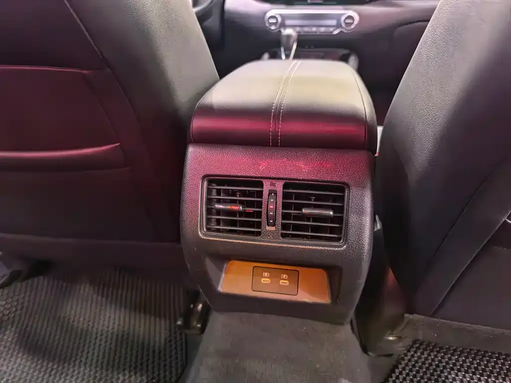 Nissan Teana 2023 из CN, фото 8
