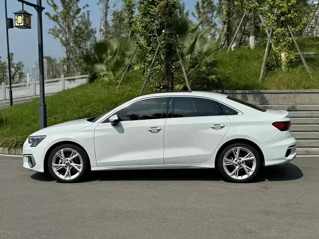Audi A3 2021 из CN, фото 3