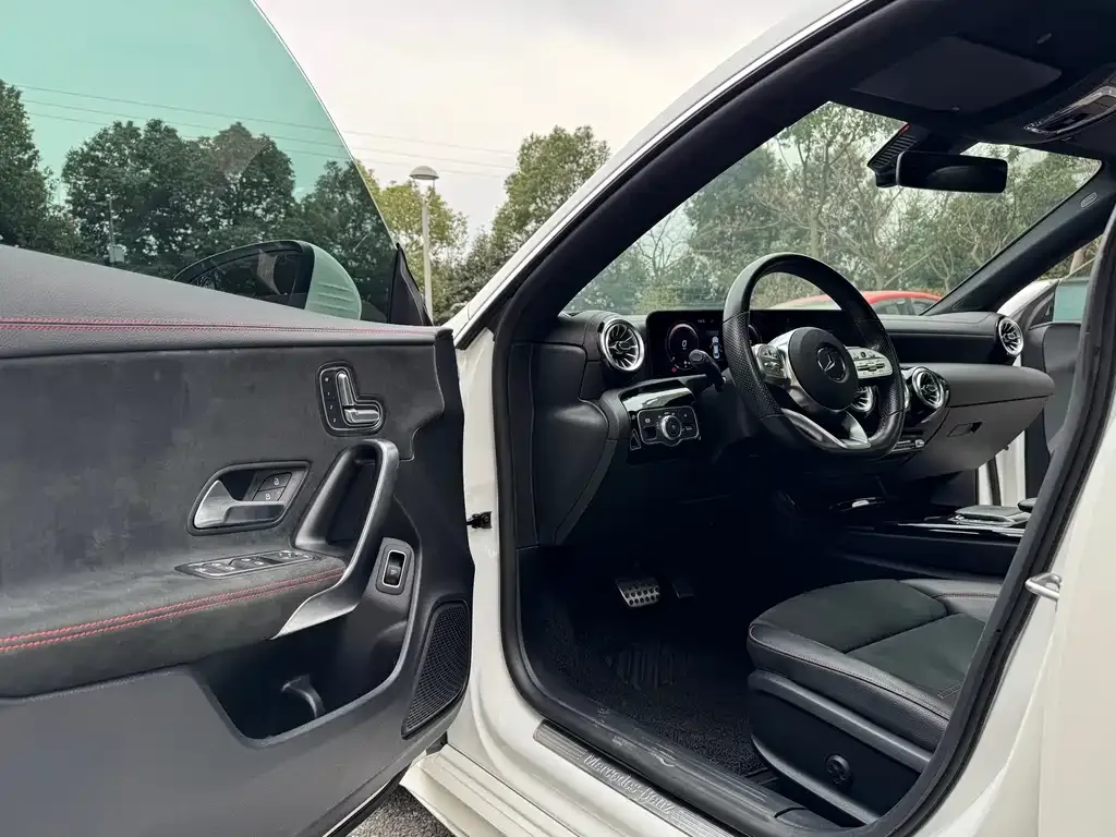 Mercedes-Benz CLA (Import) 2021 из CN, фото 4