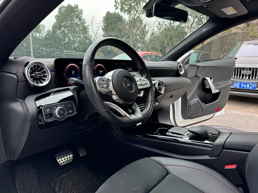 Mercedes-Benz CLA (Import) 2021 из CN, фото 5