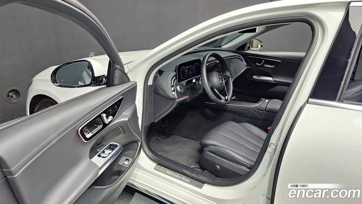 Mercedes-Benz E-Class 2024 из KR, фото 10