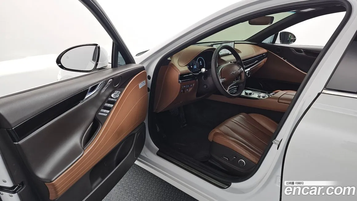 Genesis G80 — фото 10
